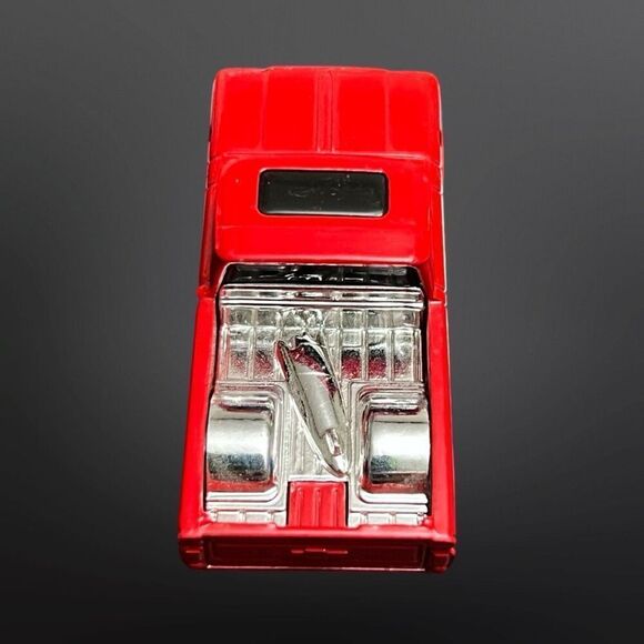 2015 Mattel Hot Wheels Red Custom 62’ Chevy Hot Rod Low Rider Pickup Truck - Picture 4 of 6